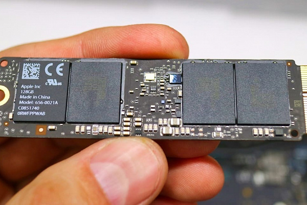 SSD диск apple 656-0021A 128BG